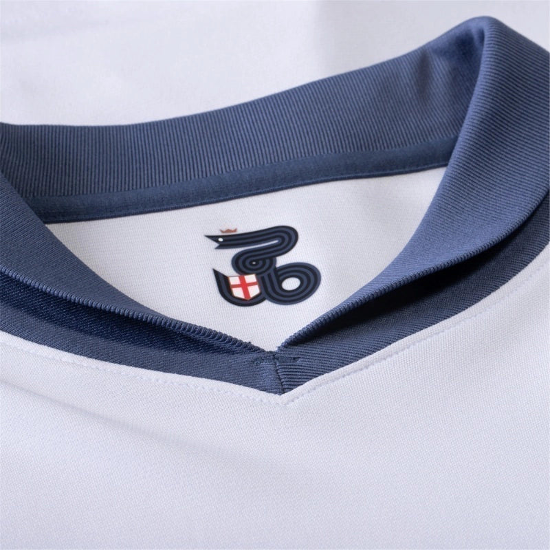 Camisa Inter de Milão II 24/25 - Torcedor Nike Masculina - Branca com detalhes em azul