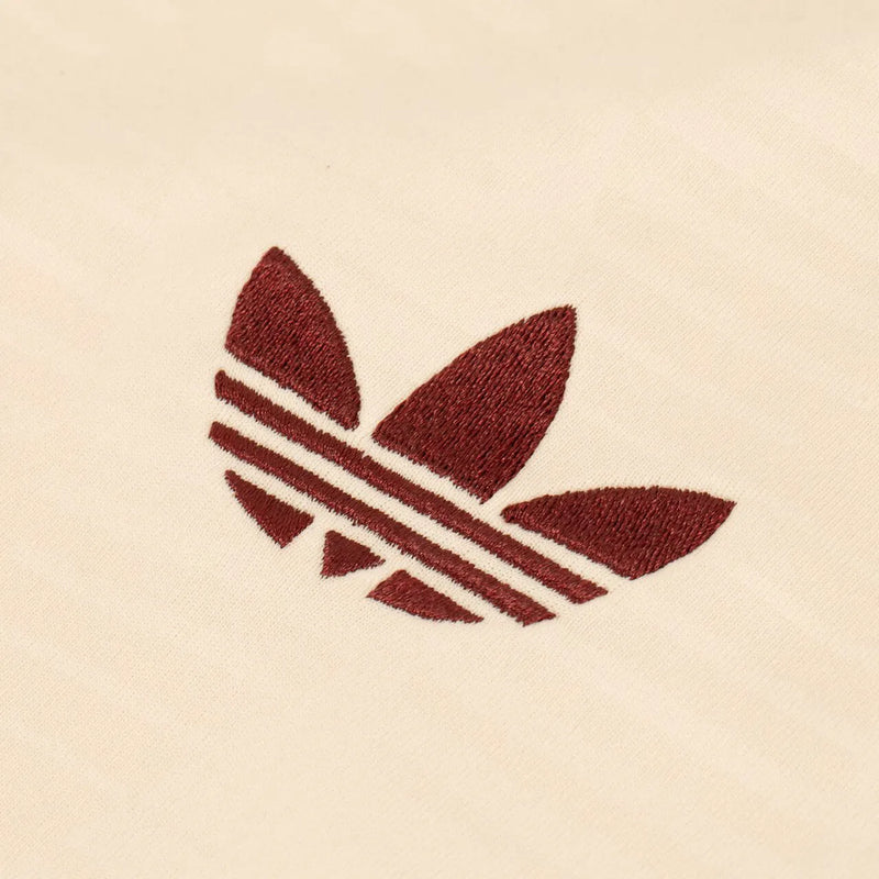 Camisa Bayern de Munique III 24/25 - Torcedor Adidas Masculina - Bege com detalhes em vermelho